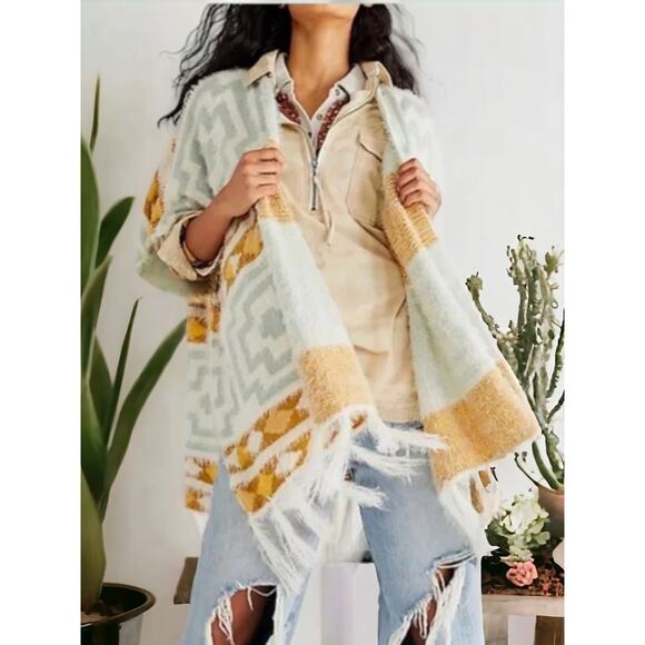 NWT - Free People Diamondback Cozy Kimono Poncho Soft Southwest Boho Ivory O/S - Picture 1 of 7